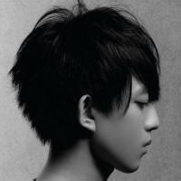 qq头像图片男生林宥嘉_WWW.WHOISQQ.COM