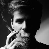 qq抽烟头像图片男生伤感_WWW.WHOISQQ.COM