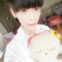 青春阳光的男生头像图片_WWW.WHOISQQ.COM