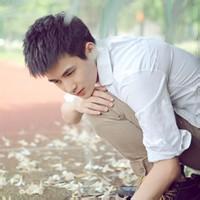 穿衬衫的男生qq头像图片_WWW.WHOISQQ.COM
