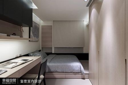 百看不腻的男生头像图片_WWW.WHOISQQ.COM
