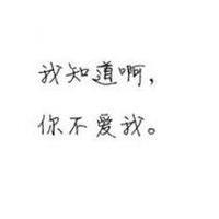 qq灰色头像图片男生带子_WWW.WHOISQQ.COM