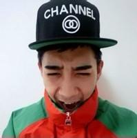 qq头像图片带嘻哈帽的男生_WWW.WHOISQQ.COM