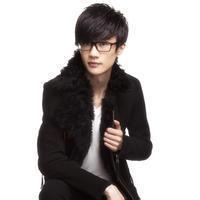 qq头像图片明星男生许嵩_WWW.WHOISQQ.COM