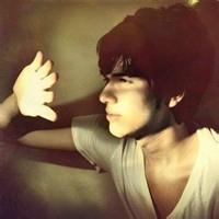 qq头像图片男生不漏脸_WWW.WHOISQQ.COM