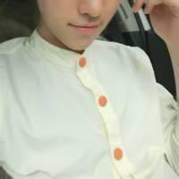 qq头像图片领口男生 图_WWW.WHOISQQ.COM