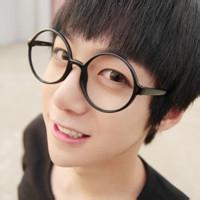文艺小清新男生头像图片_WWW.WHOISQQ.COM