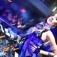 酒吧qq蓝色头像图片男生_WWW.WHOISQQ.COM
