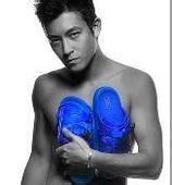 酒吧qq蓝色头像图片男生_WWW.WHOISQQ.COM