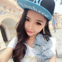 qq男生捂脸叼烟头像图片_WWW.WHOISQQ.COM