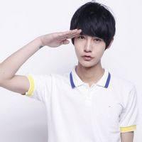 扣扣男生帅气头像图片_WWW.WHOISQQ.COM
