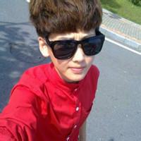 带枪男生头像图片_WWW.WHOISQQ.COM