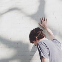 男生墨头像图片_WWW.WHOISQQ.COM