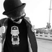 qq头像图片男生穿黑衣服_WWW.WHOISQQ.COM