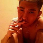 qq男生头像图片我是光棍_WWW.WHOISQQ.COM