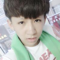 qq头像图片戴街舞男生_WWW.WHOISQQ.COM