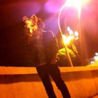 头像图片男生 撕心裂肺_WWW.WHOISQQ.COM