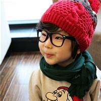 头像图片男生无辜带眼镜_WWW.WHOISQQ.COM