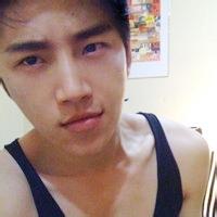 男生很酷的qq头像图片_WWW.WHOISQQ.COM