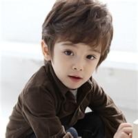 qq小孩男生卖萌头像图片_WWW.WHOISQQ.COM