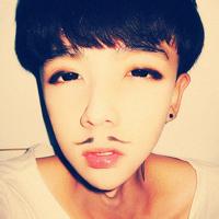 男生头像图片 小受_WWW.WHOISQQ.COM