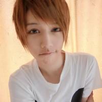 男生头像图片 小受_WWW.WHOISQQ.COM