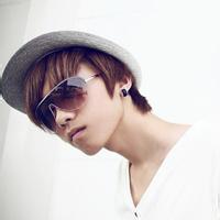 qq头像图片男生个性闪图_WWW.WHOISQQ.COM