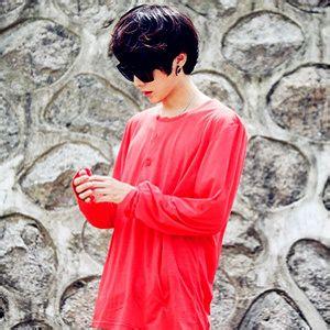 男生头像图片400 300_WWW.WHOISQQ.COM