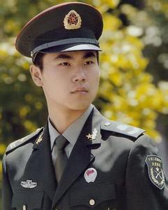 qq迷彩头像图片男生_WWW.WHOISQQ.COM