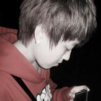 深圳学生党男生头像图片_WWW.WHOISQQ.COM