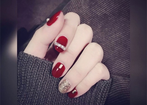 恨女孩的网名_WWW.WHOISQQ.COM