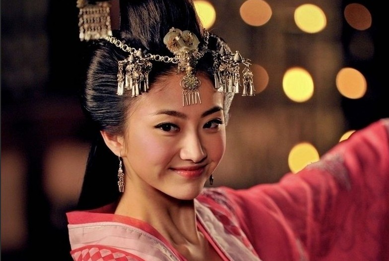 适合三十六女人的网名_WWW.WHOISQQ.COM